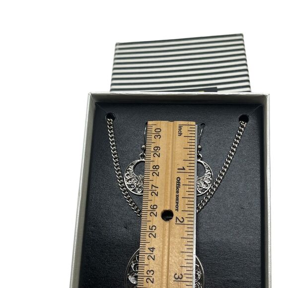 MIXIT Jewelry Set Necklace Earrings New in Box Silver Tone Floral Filagree Gift - Picture 4 of 14